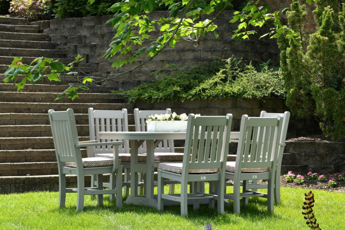 Comment nettoyer son mobilier de jardin ?